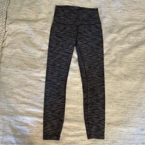 Lululemon Wunder Under HR Leggings - Size 6